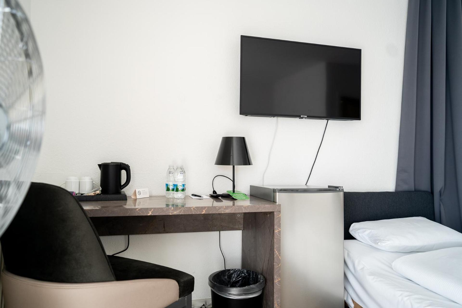 Ap Hotel Mannheim Viernheim Buitenkant foto