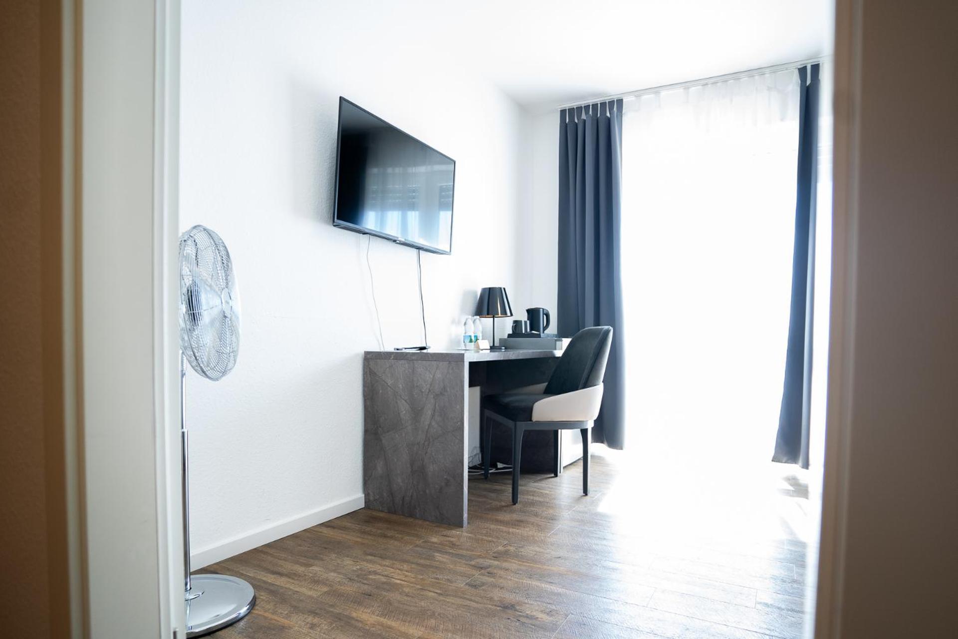 Ap Hotel Mannheim Viernheim Buitenkant foto